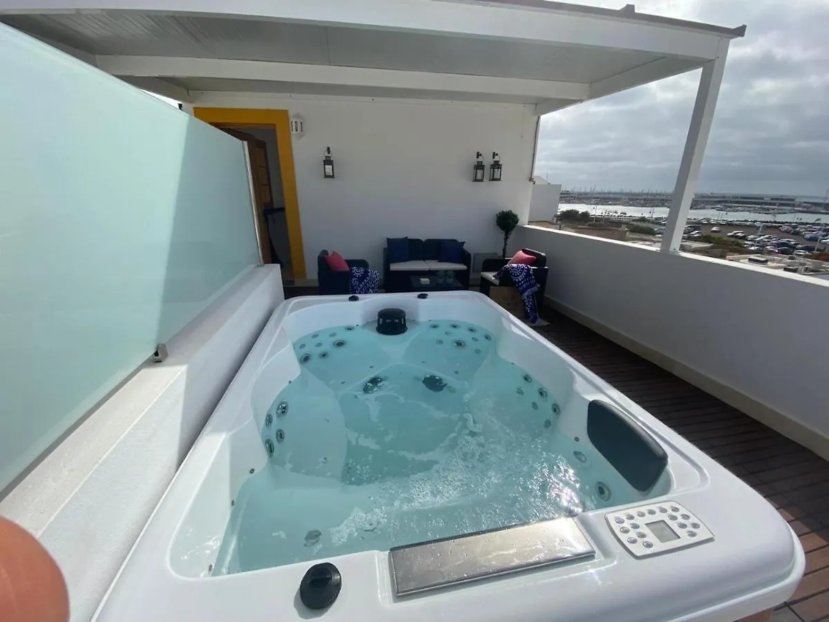 Lantia Rooftop House Arrecife  0*, Arrecife (Lanzarote)